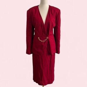 Vintage Liz Claiborne Burgundy Red Skirt Suit Gold Chain Detail Size 14